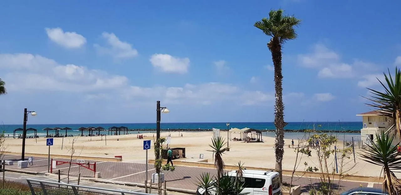 Dream Holiday Apartments 532 Haifa 0*,  Israele